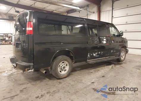 2013 GMC Savana 3500 Ls из США, поврежденный, VIN 1GJZ7ZFG3D1157591